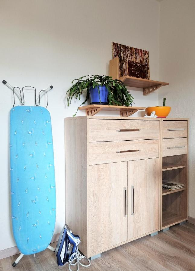 Apartment Bayreuth, Grosse Ferienwohnung Im Haus Mit Kunst, 3 Schlafzimmer, Kueche, Parkplatz Bagian luar foto