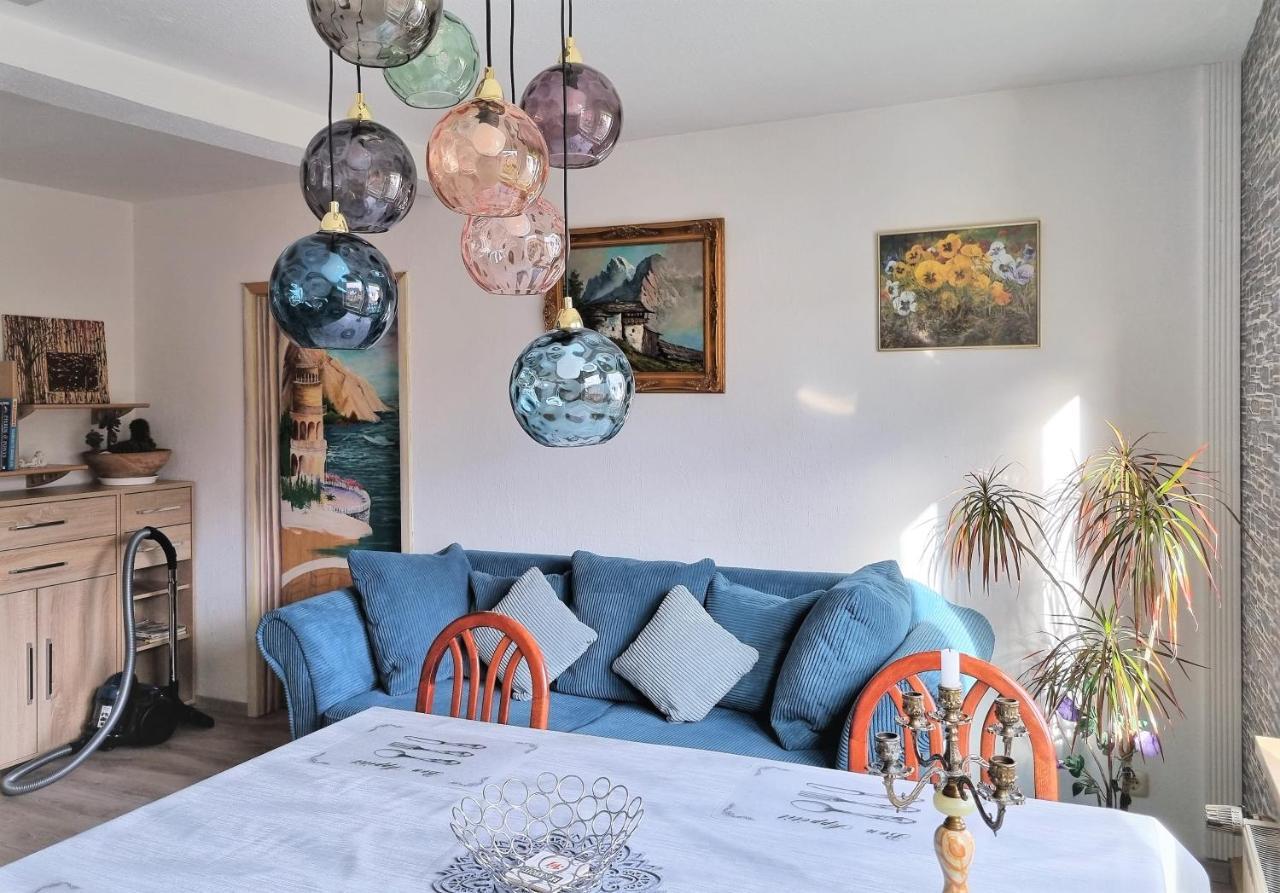 Apartment Bayreuth, Grosse Ferienwohnung Im Haus Mit Kunst, 3 Schlafzimmer, Kueche, Parkplatz Bagian luar foto