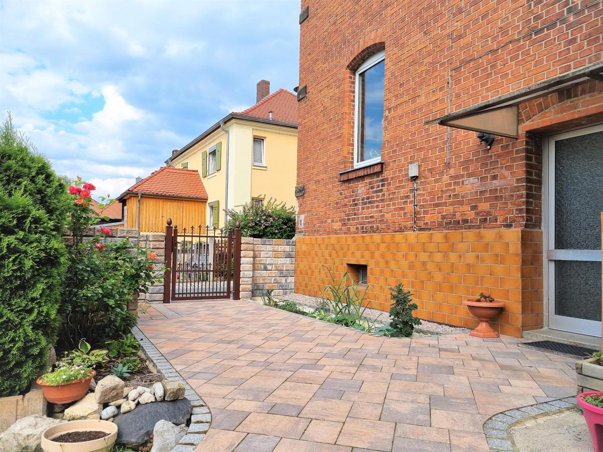 Apartment Bayreuth, Grosse Ferienwohnung Im Haus Mit Kunst, 3 Schlafzimmer, Kueche, Parkplatz Bagian luar foto